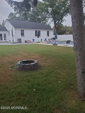 $2,500 | 295 Roosevelt Avenue, Oakhurst, NJ 07755