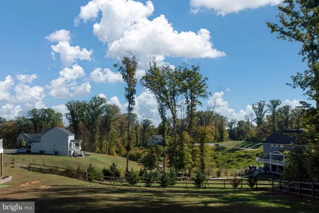 $590,000 | 250 Stephanies Way, Fredericksburg, VA 22406