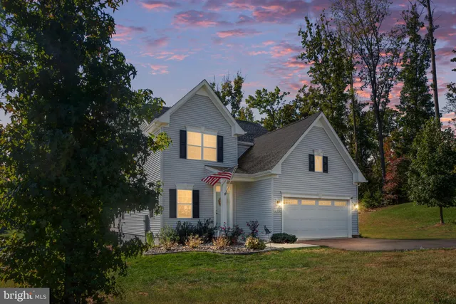 $590,000 | 250 Stephanies Way, Fredericksburg, VA 22406