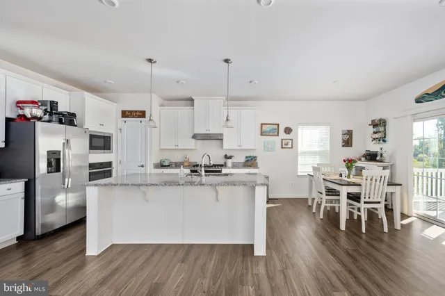 $590,000 | 250 Stephanies Way, Fredericksburg, VA 22406