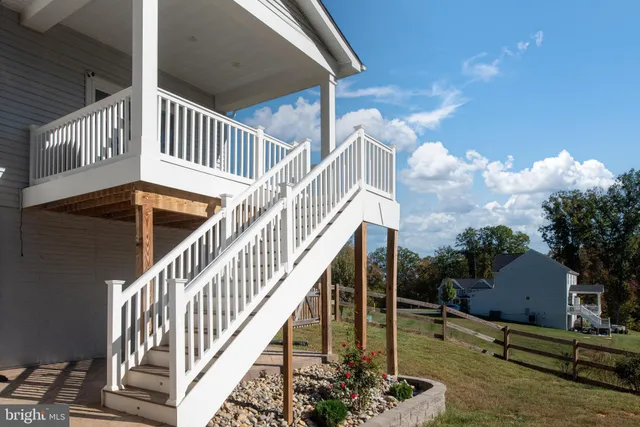 $590,000 | 250 Stephanies Way, Fredericksburg, VA 22406