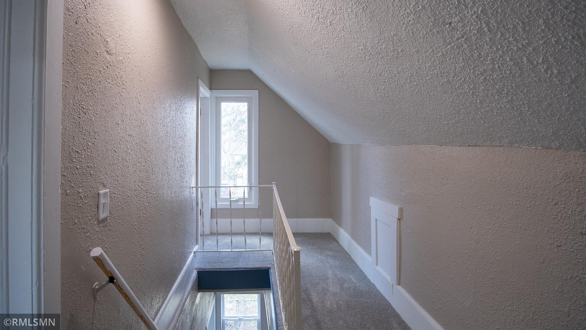 323 7th Avenue Southeast Rochester, MN 55904 - Photo 11 of 12