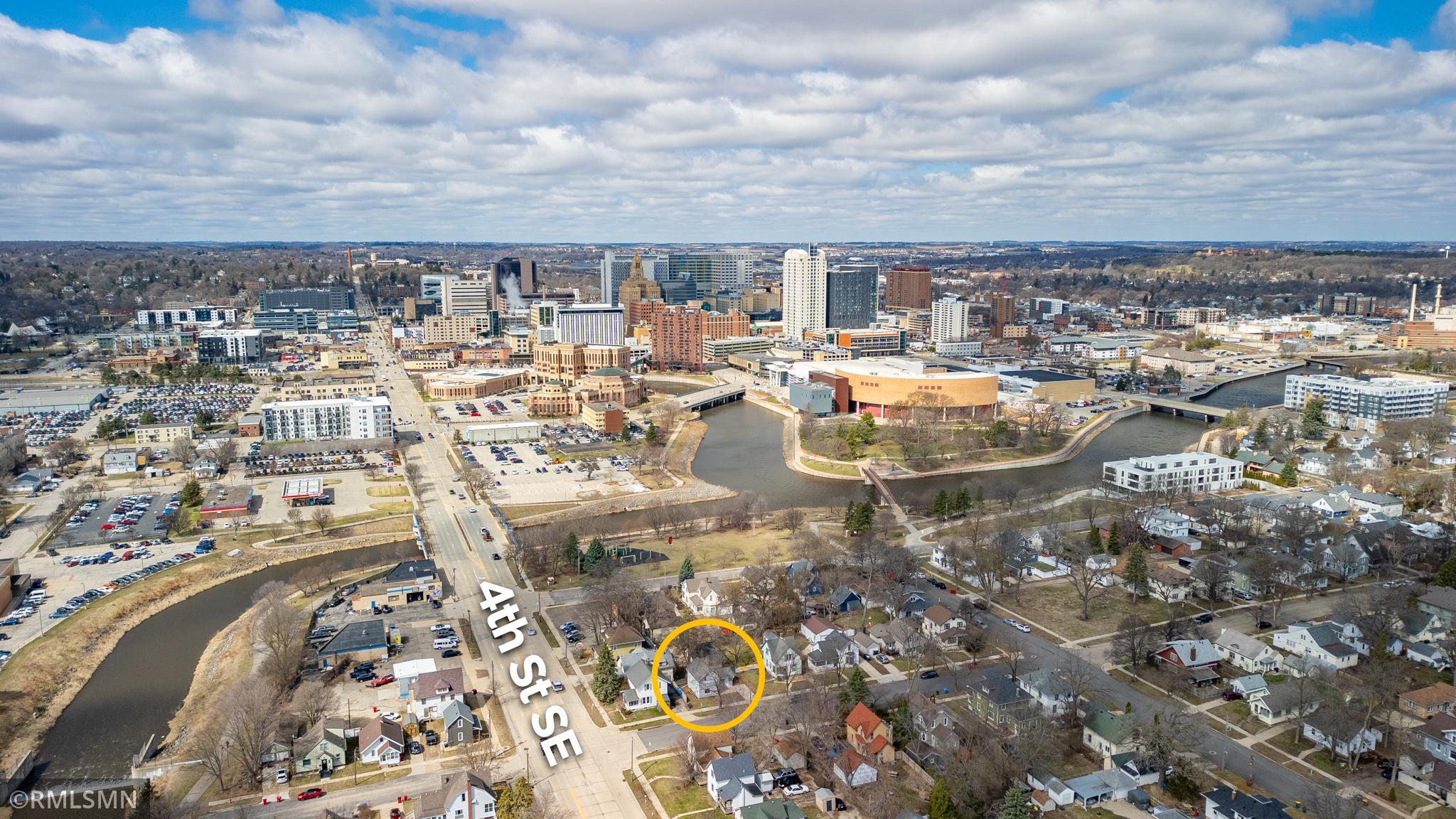 323 7th Avenue Southeast Rochester, MN 55904 - Photo 2 of 12