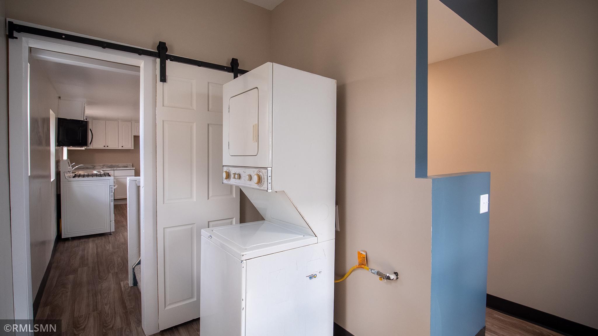 323 7th Avenue Southeast Rochester, MN 55904 - Photo 6 of 12