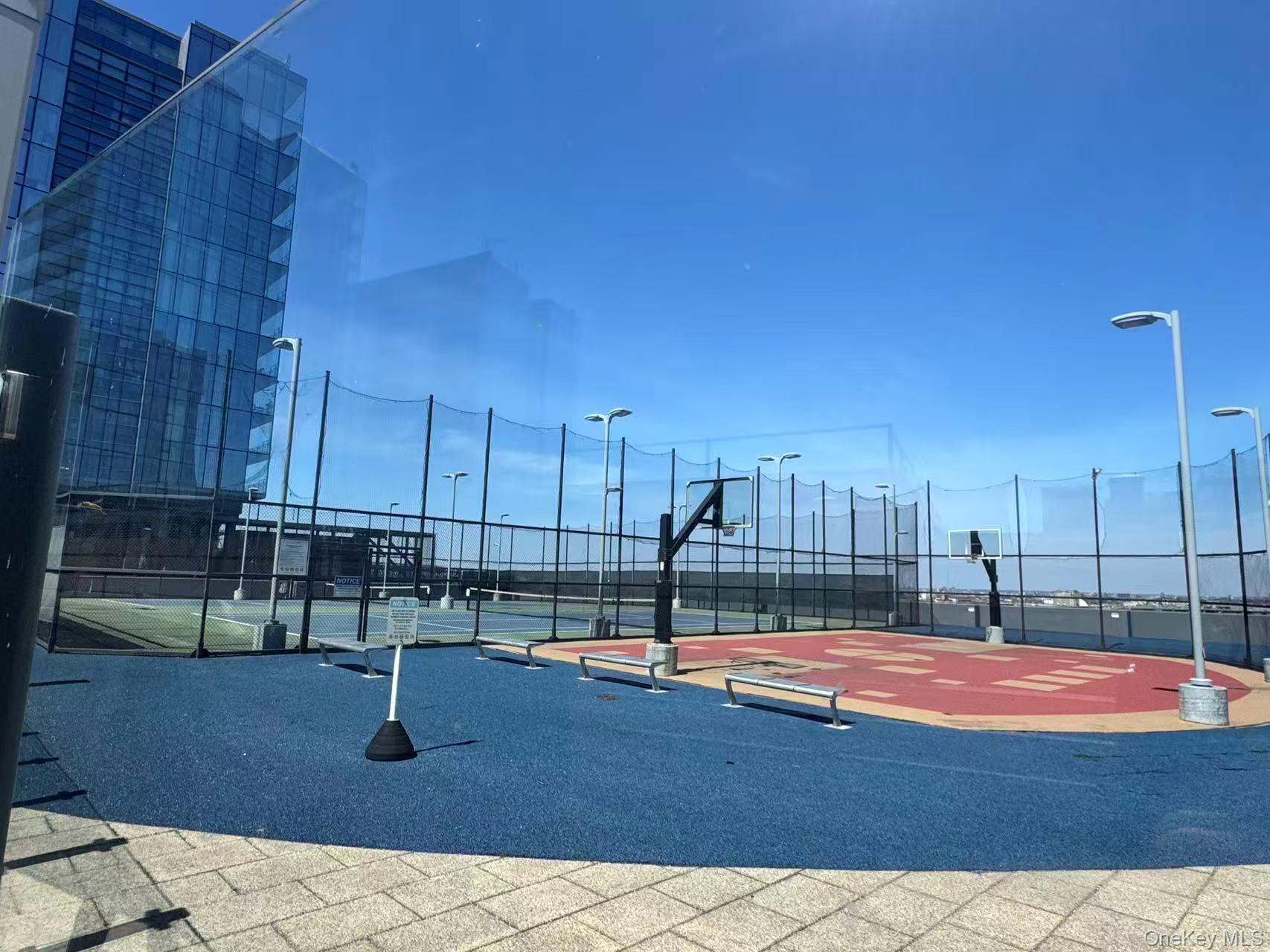 131-03 40 Road, Unit 16D Queens, NY 11354 - Photo 2 of 10