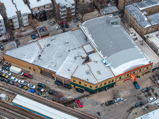 $2,489,999 | 1520-28 West Jarvis Avenue, Chicago, IL 60626