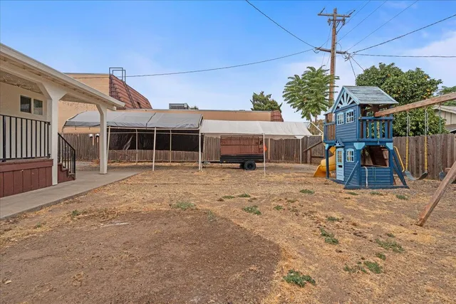 $425,000 | 434 East Cleveland Street, Stockton, CA 95204