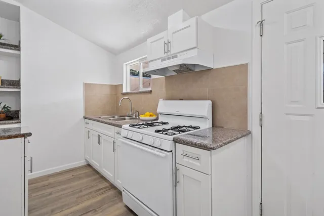 $425,000 | 434 East Cleveland Street, Stockton, CA 95204