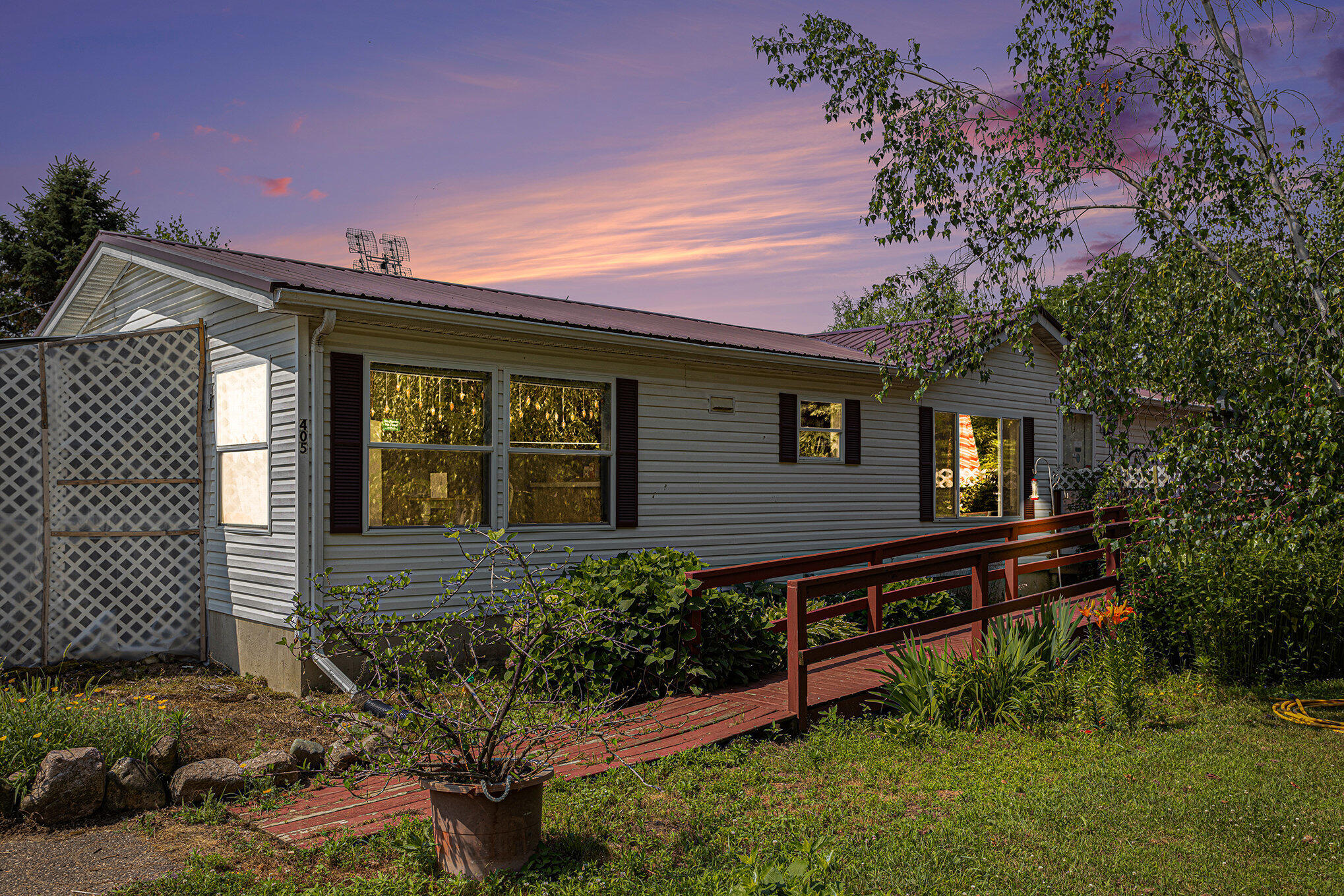 405 West Osborne Road Delton, MI 49046 - Photo 1 of 16 001__90a5493-twilight_963