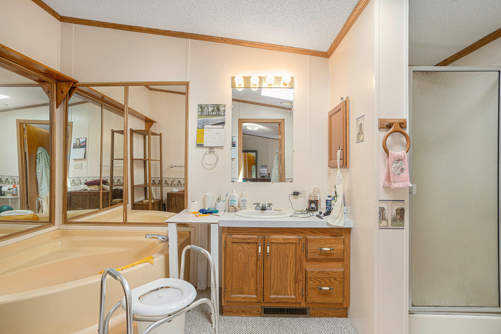 405 West Osborne Road Delton, MI 49046 - Photo 12 of 16 012__90a5503_74