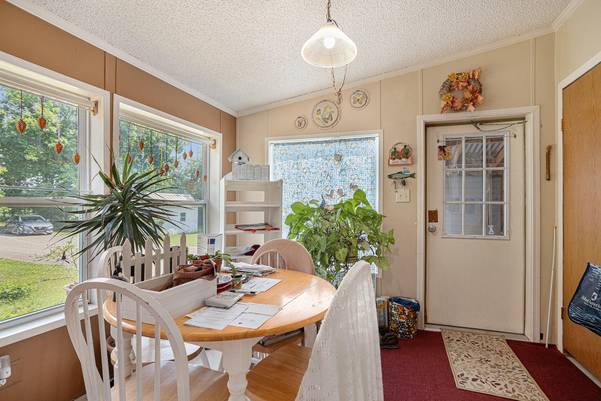 405 West Osborne Road Delton, MI 49046 - Photo 4 of 16 004__90a5507_829