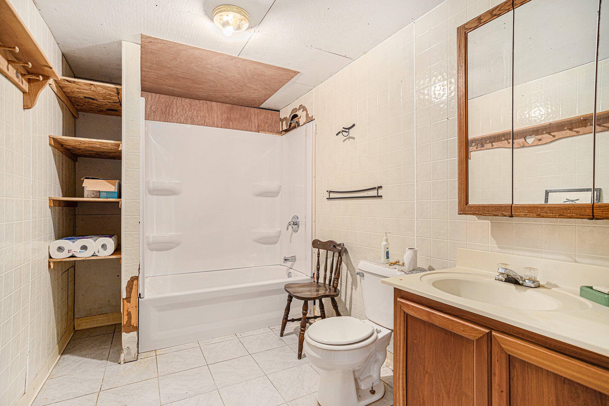 405 West Osborne Road Delton, MI 49046 - Photo 7 of 16 007__90a5486_462