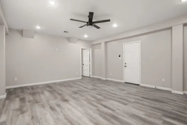 $484,900 | 3617 Pecan Drive, Bacliff, TX 77518