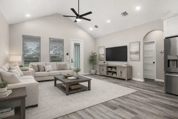 $484,900 | 3617 Pecan Drive, Bacliff, TX 77518