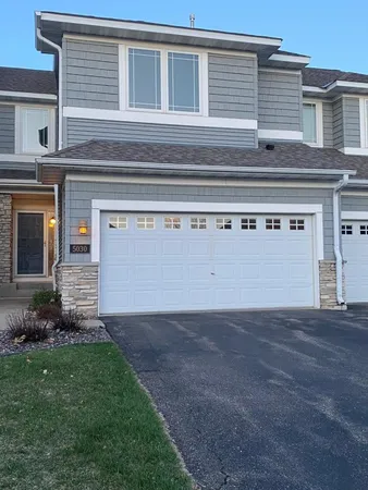 $2,800 | 5030 Archer Lane North, Minneapolis, MN 55446