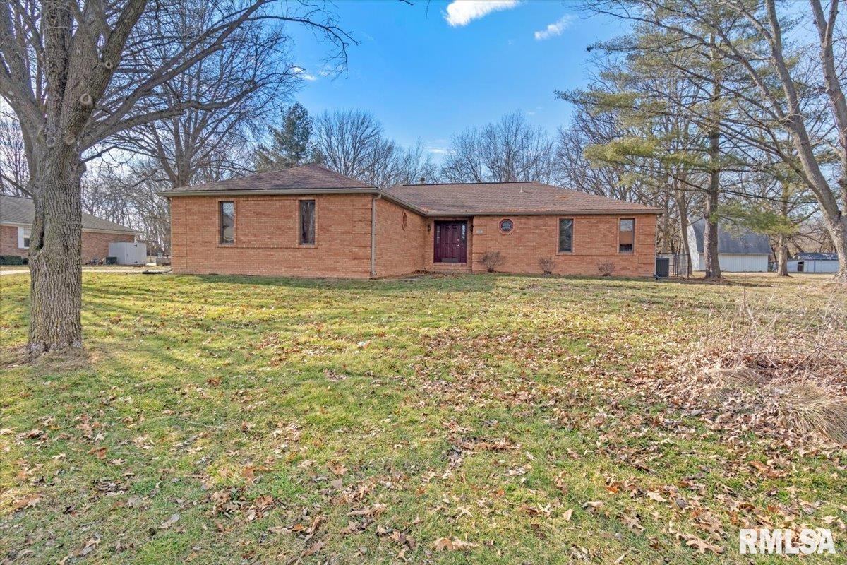 15 Wind Cave Drive Springfield, IL 62712 - Photo 3 of 35