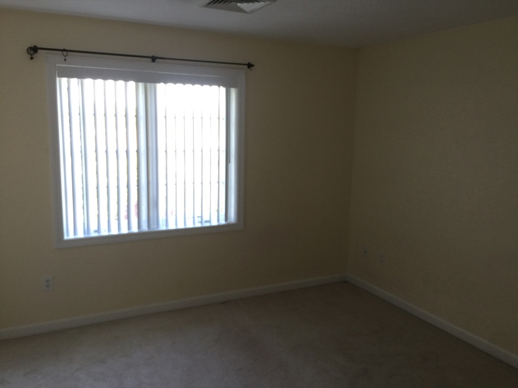 7 Conant Road, Unit 11 Winchester, MA 01890 - Photo 27 of 36