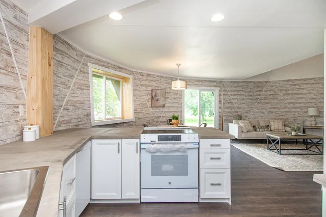 $149,000 | 1758 108th Avenue South, Moorhead, MN 56560