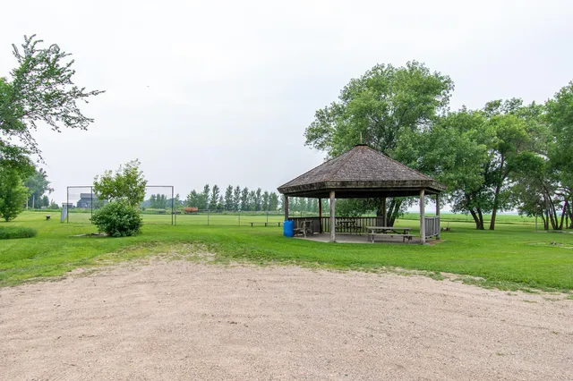 $149,000 | 1758 108th Avenue South, Moorhead, MN 56560