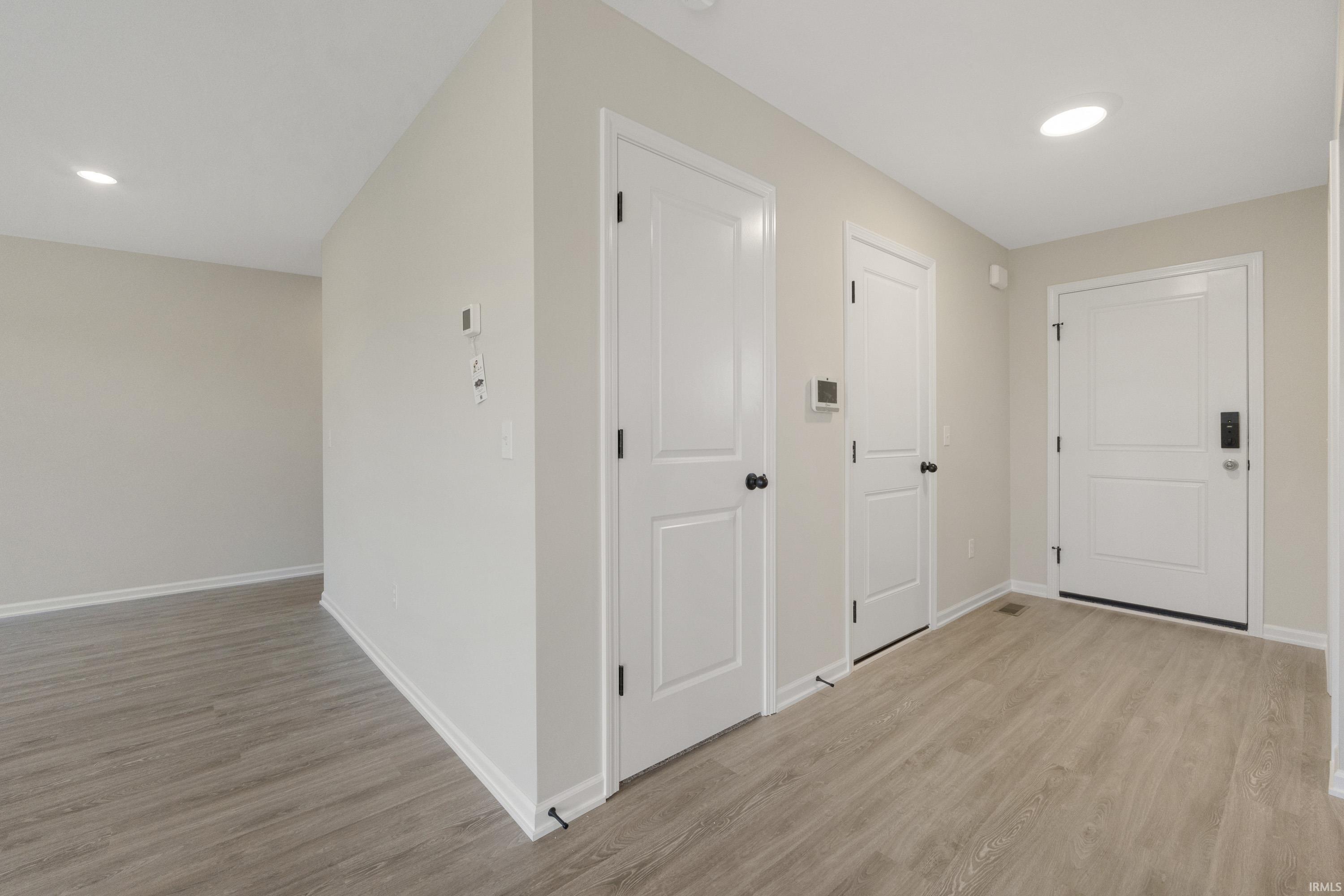 359 Lago Court Fort Wayne, IN 46818 - Photo 8 of 18