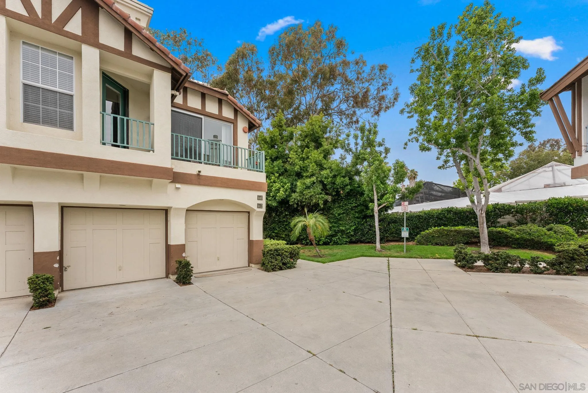 446 Carmel Creeper Place Encinitas, CA 92024 - Photo 2 of 22