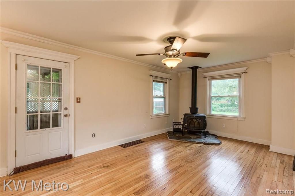 31243 Folsom Road Farmington, MI 48336 - Photo 5 of 20