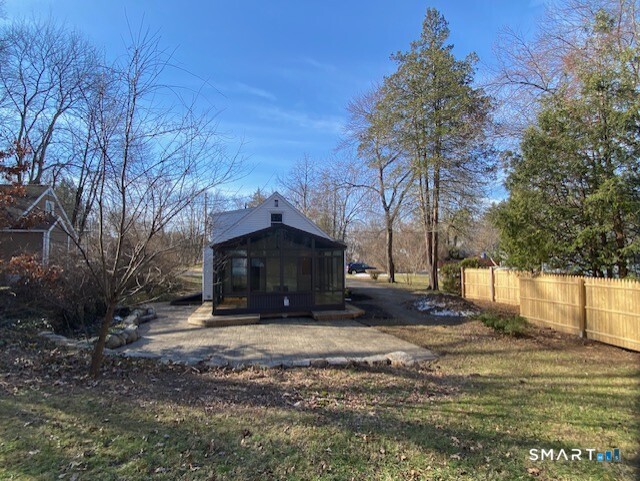 94 Ludlow Road Windsor, CT 06095 - Photo 11 of 40