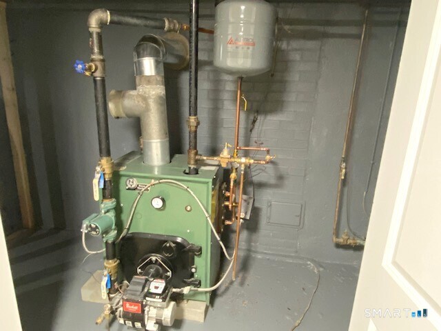 94 Ludlow Road Windsor, CT 06095 - Photo 40 of 40