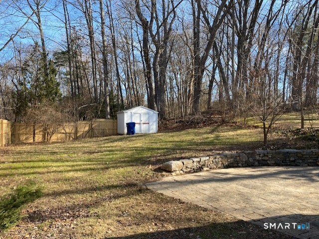 94 Ludlow Road Windsor, CT 06095 - Photo 4 of 40