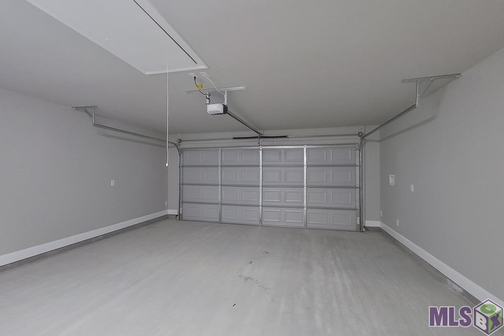 13748 Willowmore Drive Denham Springs, LA 70726 - Photo 16 of 19