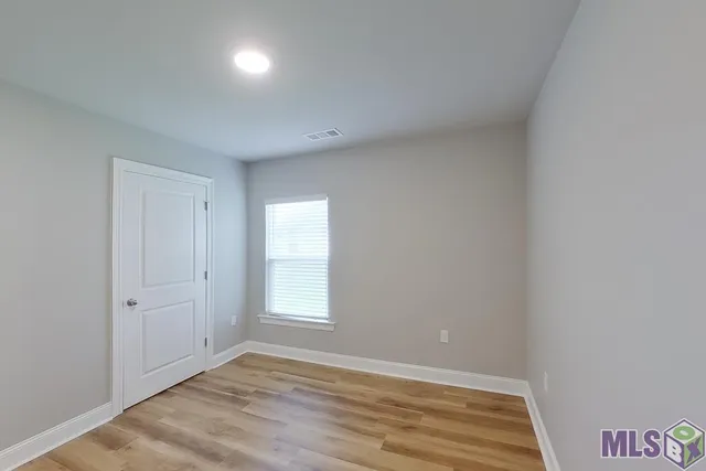 $1,865 | 13748 Willowmore Drive, Denham Springs, LA 70726