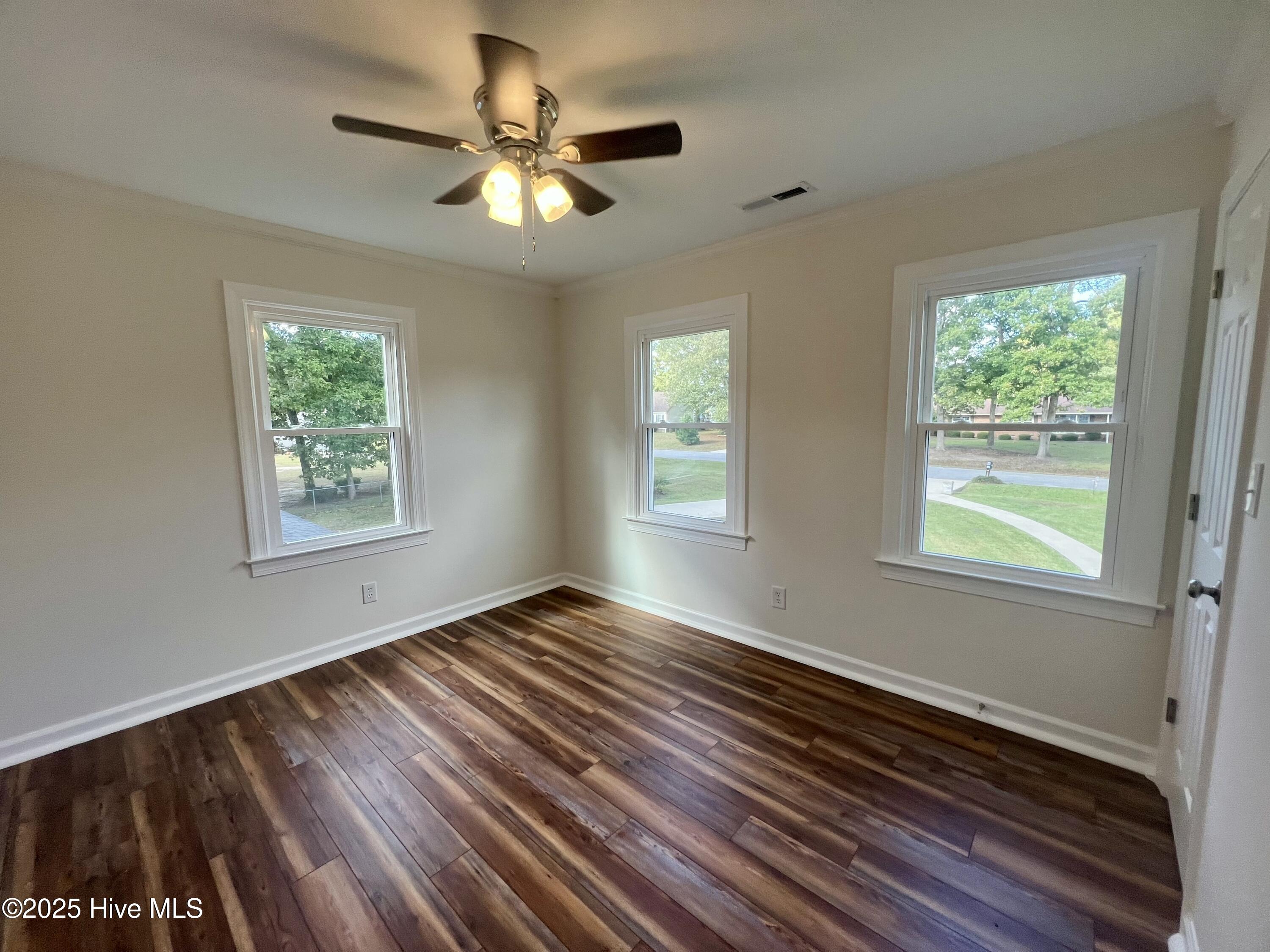 2443 Creekside Road Kinston, NC 28504 - Photo 29 of 41 Upstairs-Bedroom 2