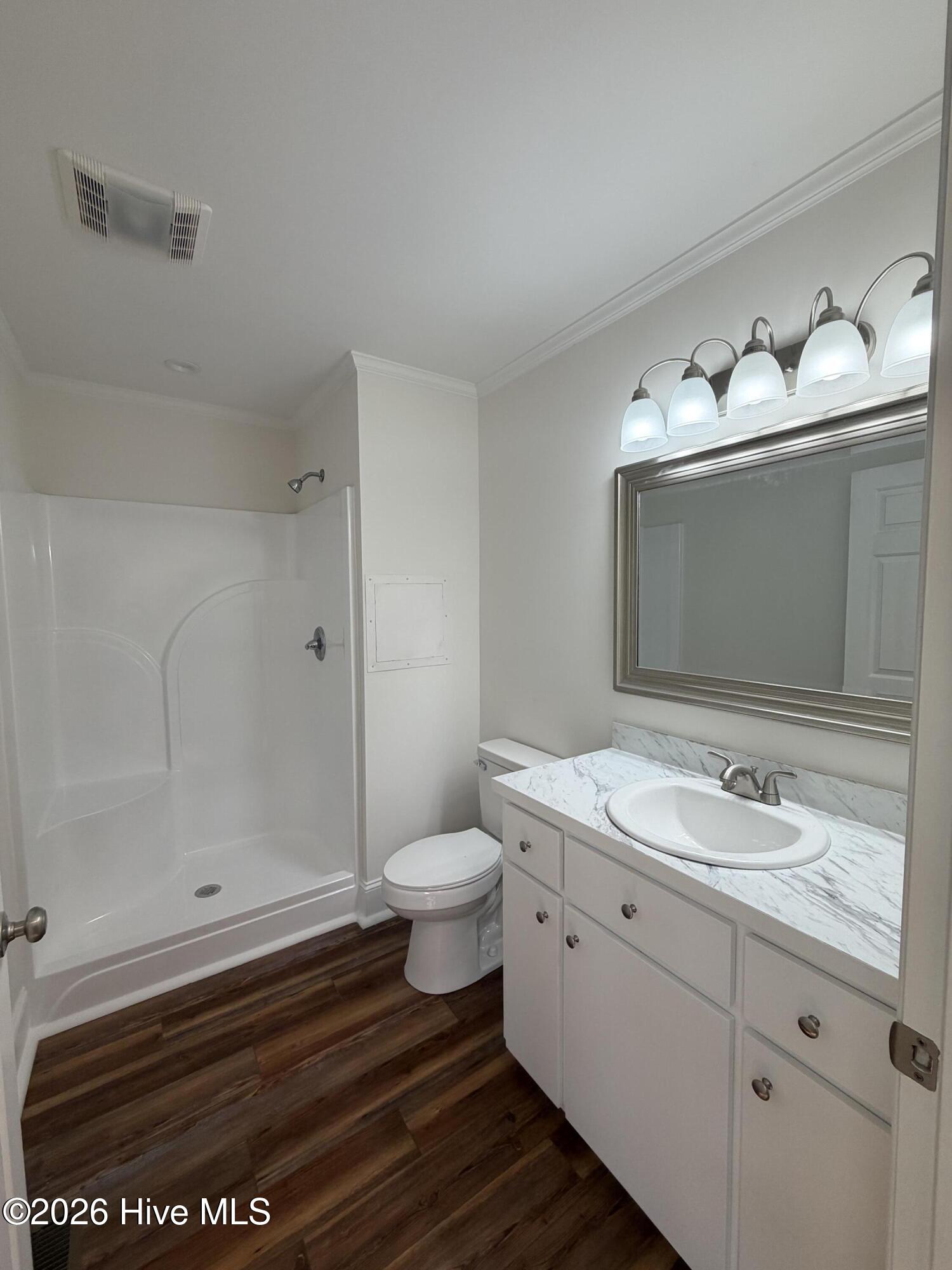 2443 Creekside Road Kinston, NC 28504 - Photo 37 of 60 Updated in 2026!