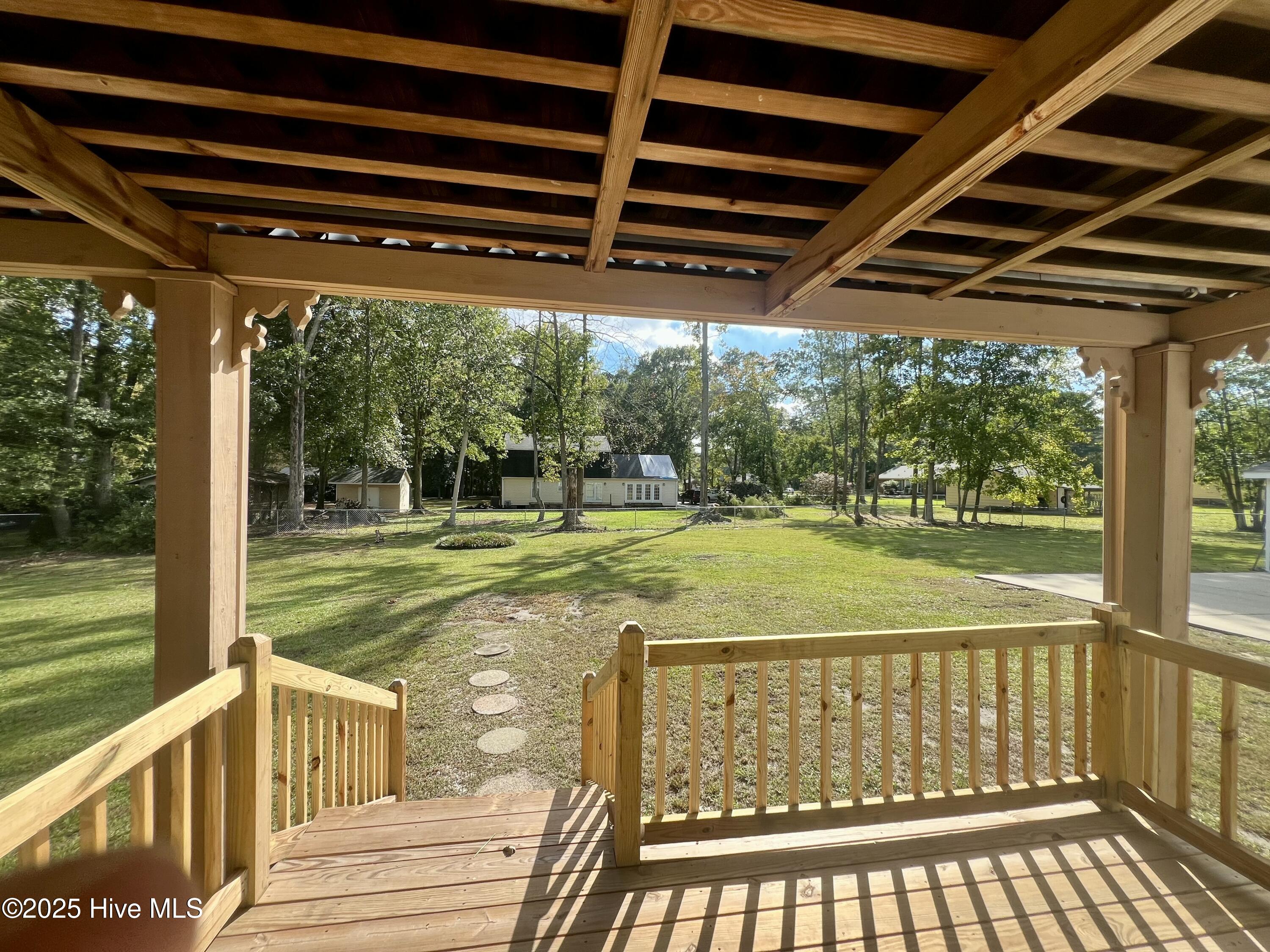 2443 Creekside Road Kinston, NC 28504 - Photo 5 of 41 Back Porch