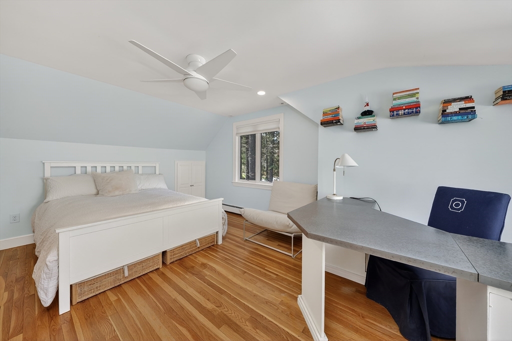 37 Mast Hill Road Hingham, MA 02043 - Photo 24 of 41