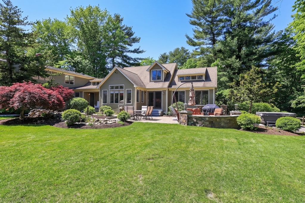 37 Mast Hill Road Hingham, MA 02043 - Photo 38 of 41