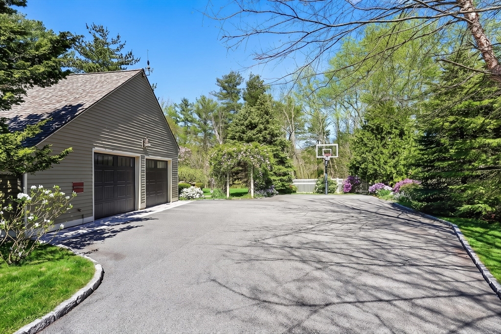 37 Mast Hill Road Hingham, MA 02043 - Photo 41 of 41