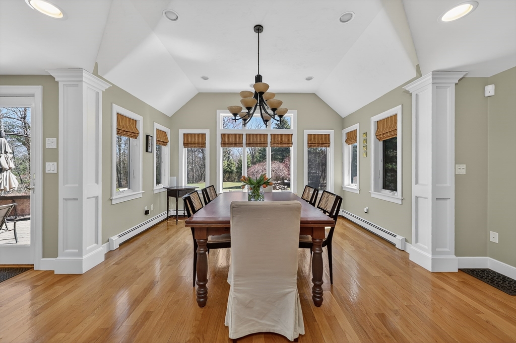 37 Mast Hill Road Hingham, MA 02043 - Photo 10 of 41