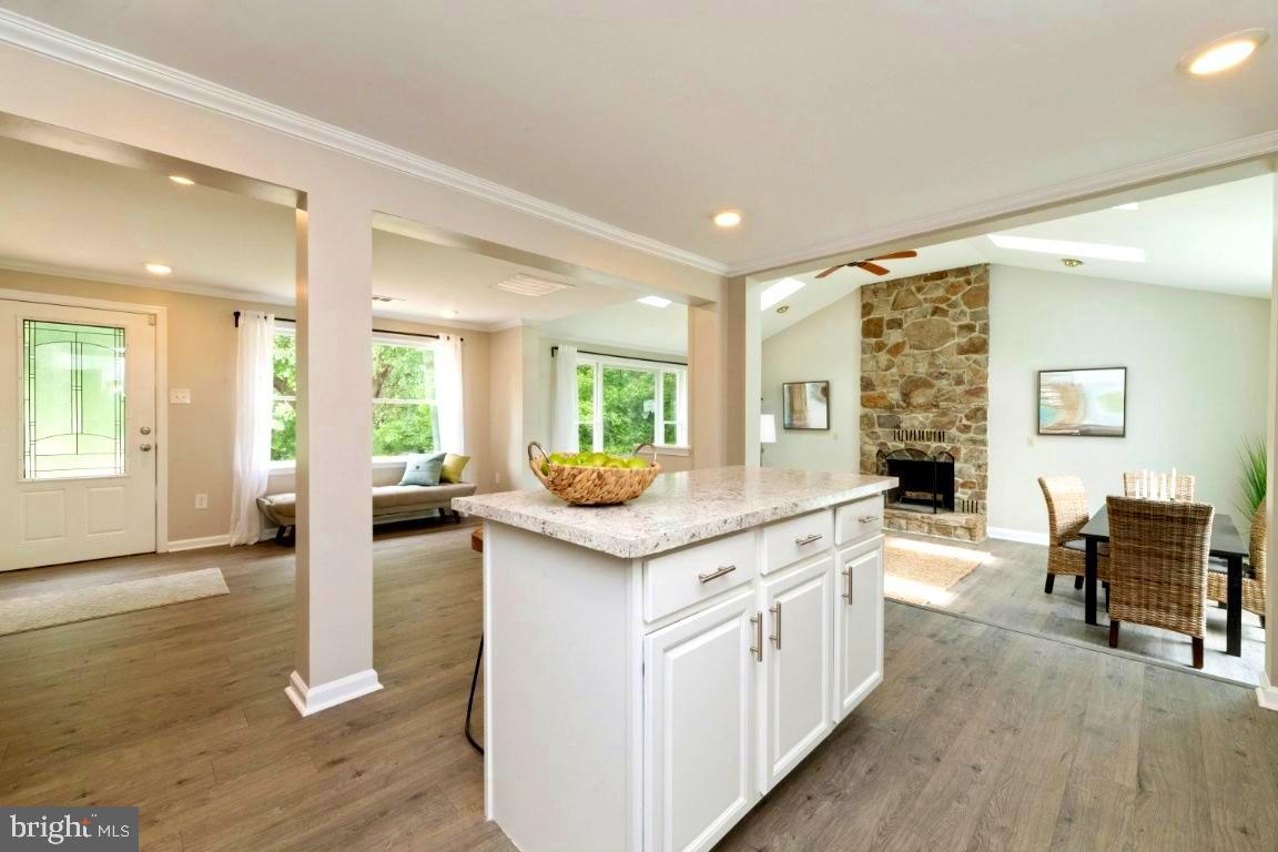 828 Hoods Mill Road Cooksville, MD 21723 - Photo 6 of 31 Gallery Image 6