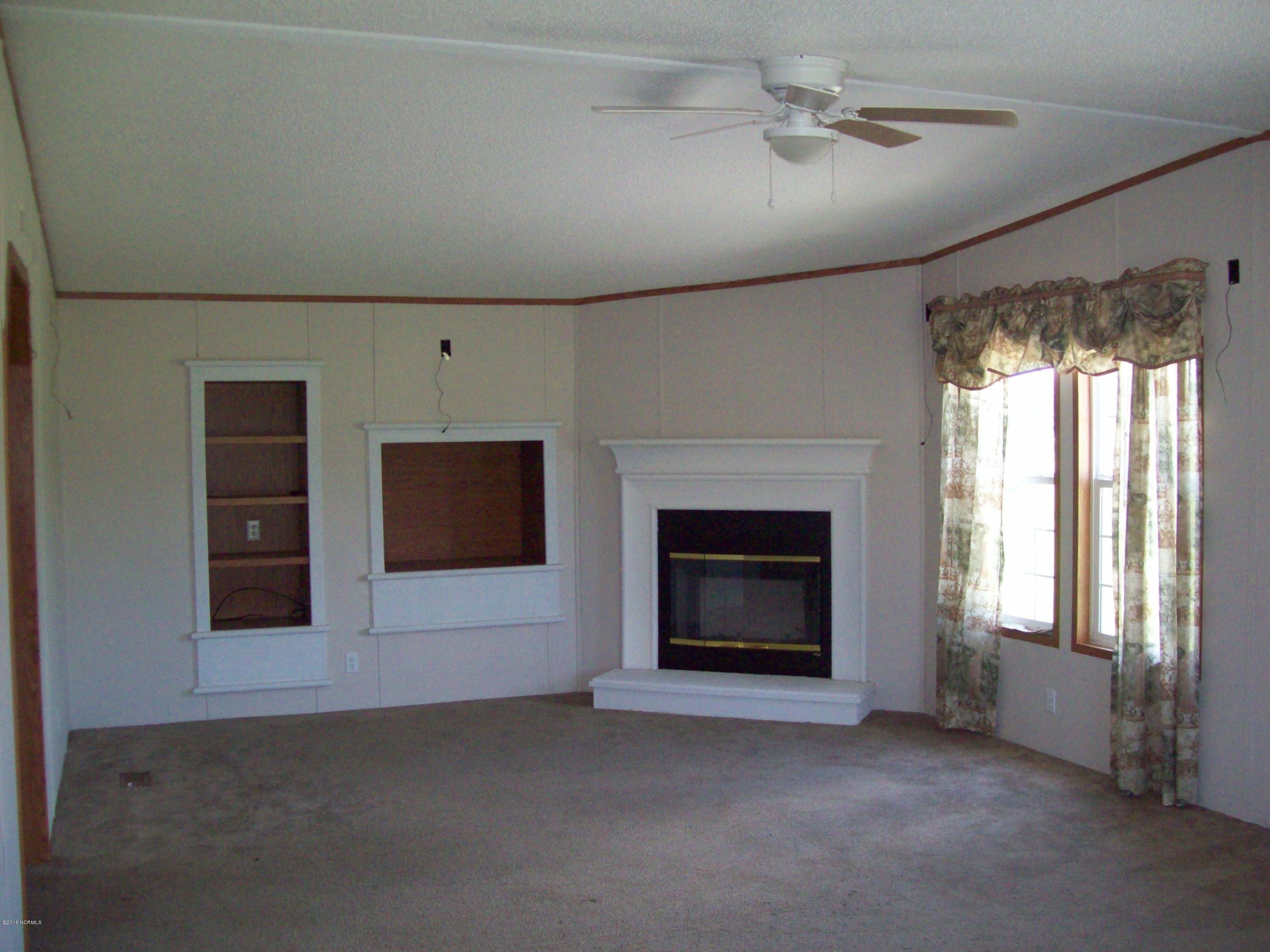 9034 Old Stake Road Tabor City, NC 28463 - Photo 14 of 20 100_1977