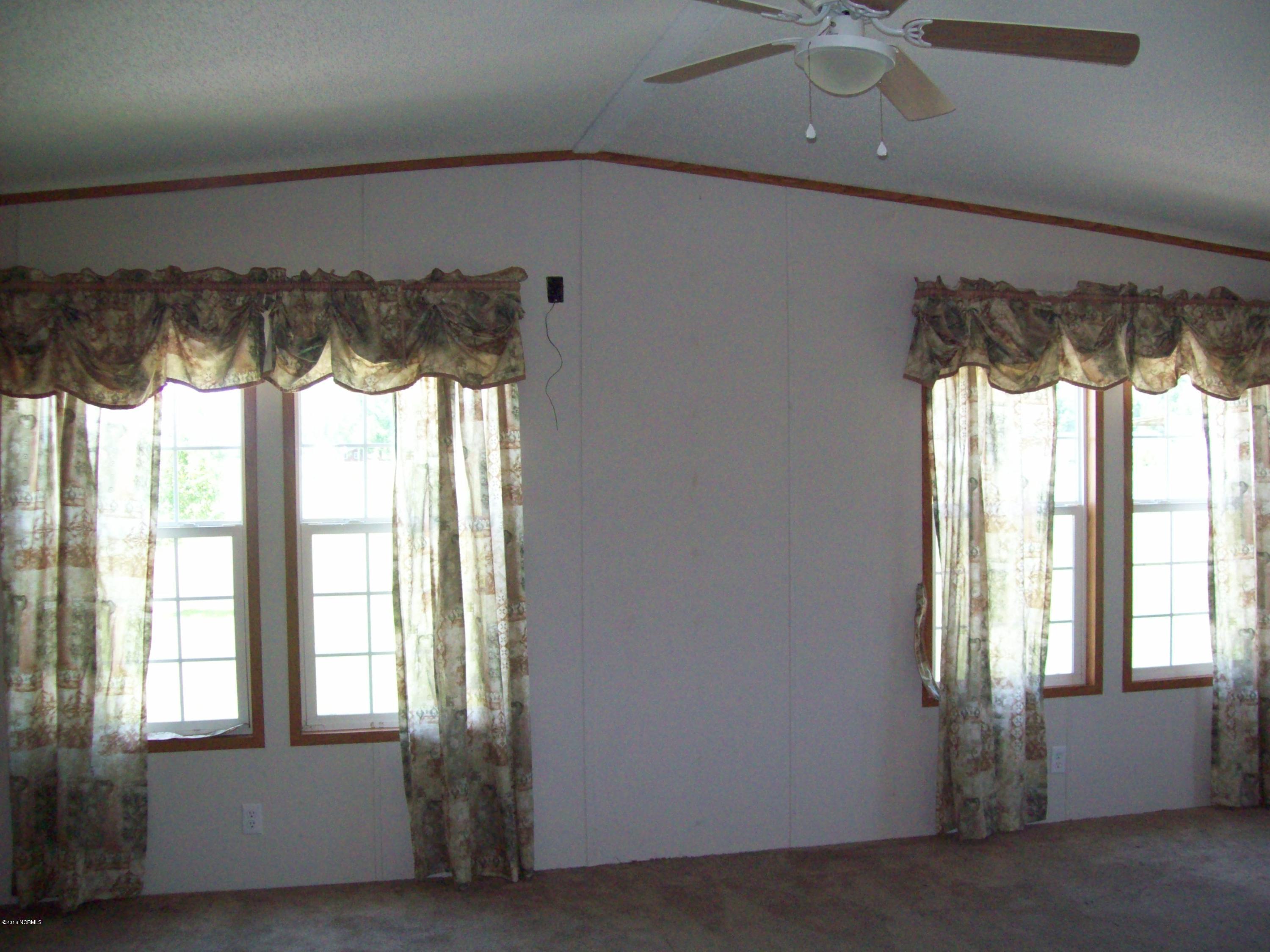 9034 Old Stake Road Tabor City, NC 28463 - Photo 15 of 20 100_1978