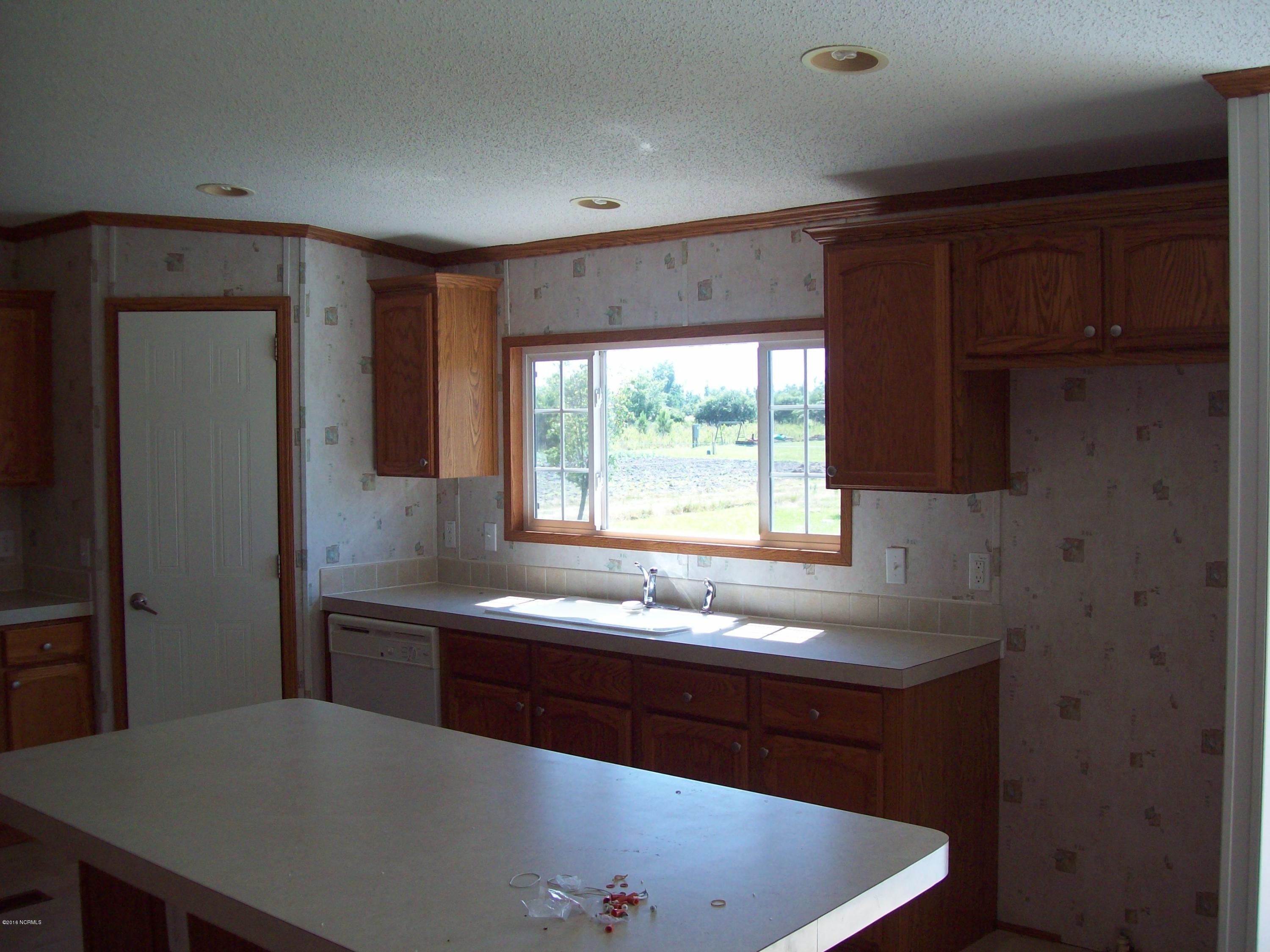9034 Old Stake Road Tabor City, NC 28463 - Photo 6 of 20 100_1969