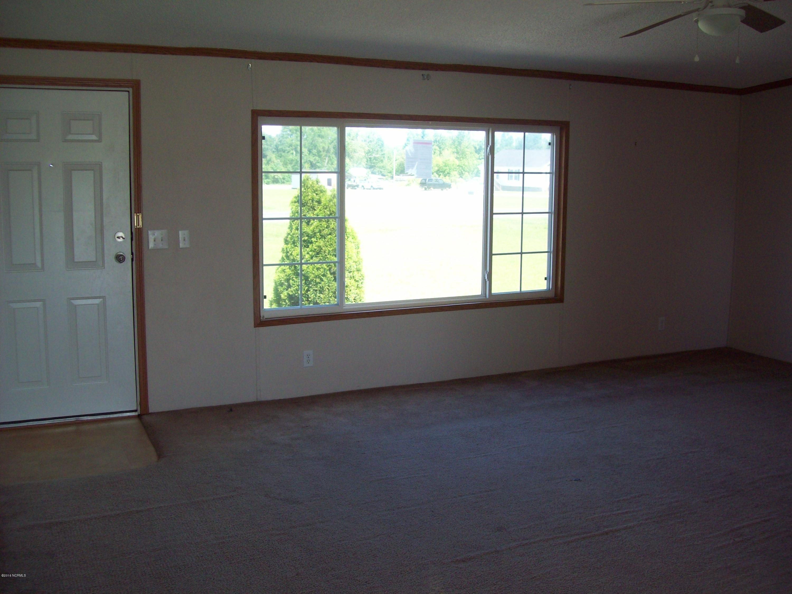 9034 Old Stake Road Tabor City, NC 28463 - Photo 10 of 20 100_1973