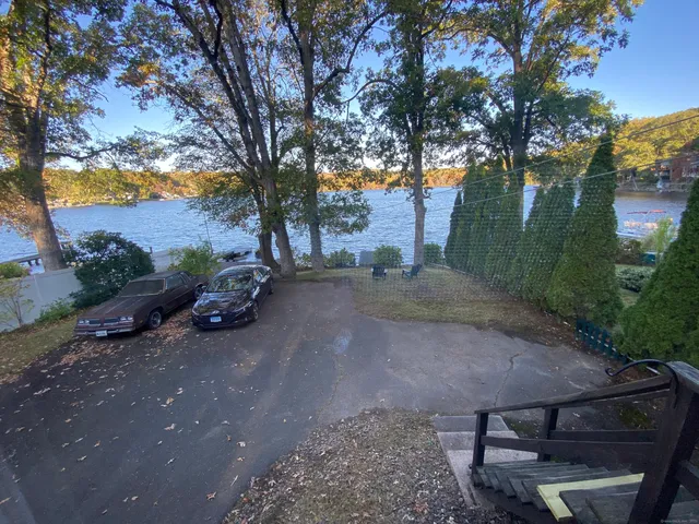 $2,400 | 110 Great Hill Pond Road, Portland, CT 06480