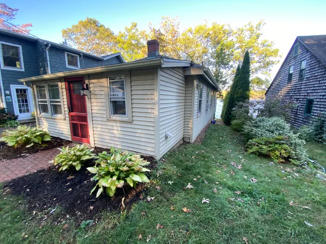 $2,400 | 110 Great Hill Pond Road, Portland, CT 06480