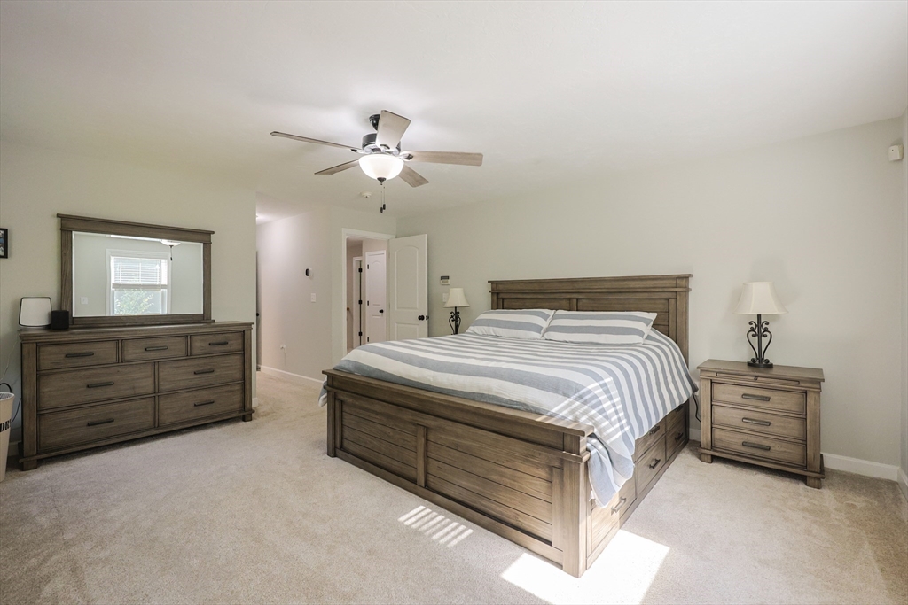 440 Quaker Street Northbridge, MA 01534 - Photo 18 of 31