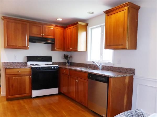 985 Trapelo Road, Unit 7 Waltham, MA 02452 - Photo 3 of 13