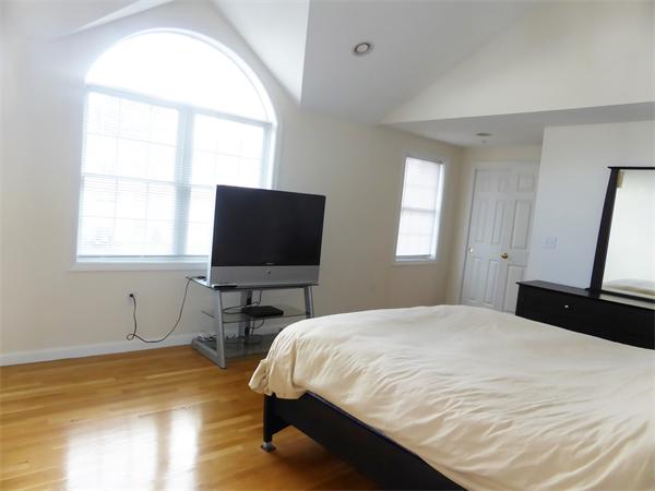 985 Trapelo Road, Unit 7 Waltham, MA 02452 - Photo 8 of 13