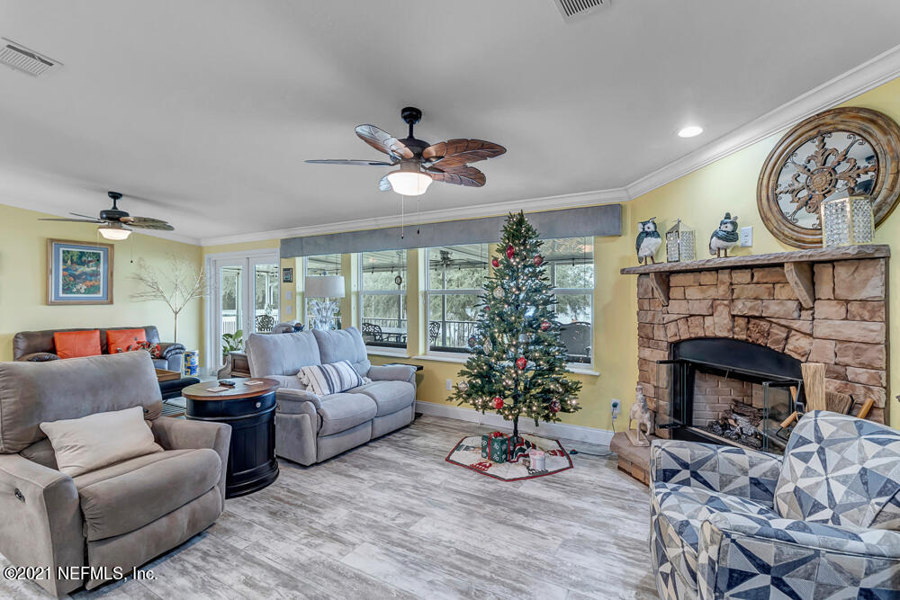 443 Georgetown Shortcut Road Crescent City, FL 32112 - Photo 6 of 60 11