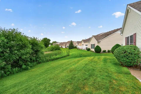 $389,900 | 18894 97th Place North, Maple Grove, MN 55311